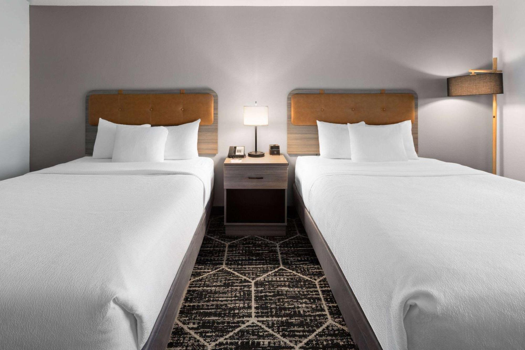 La Quinta Inn & Suites By Wyndham Meridian Kültér fotó