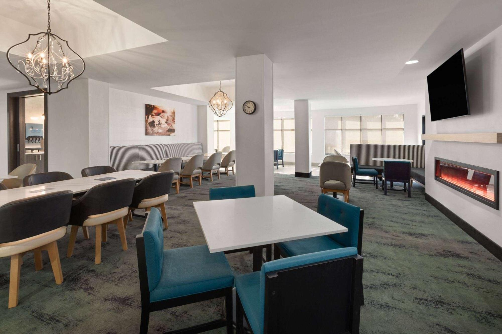 La Quinta Inn & Suites By Wyndham Meridian Kültér fotó