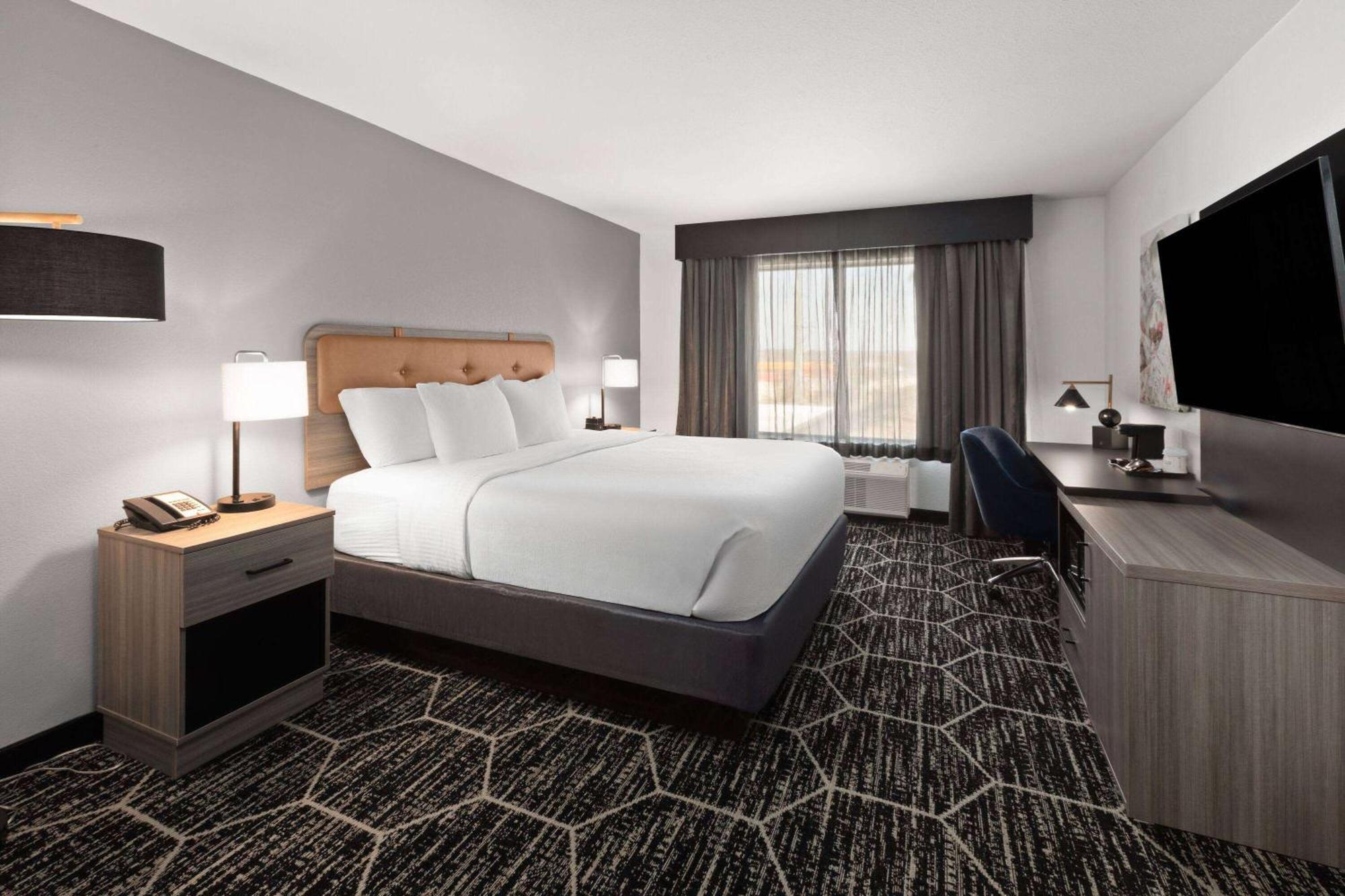 La Quinta Inn & Suites By Wyndham Meridian Kültér fotó