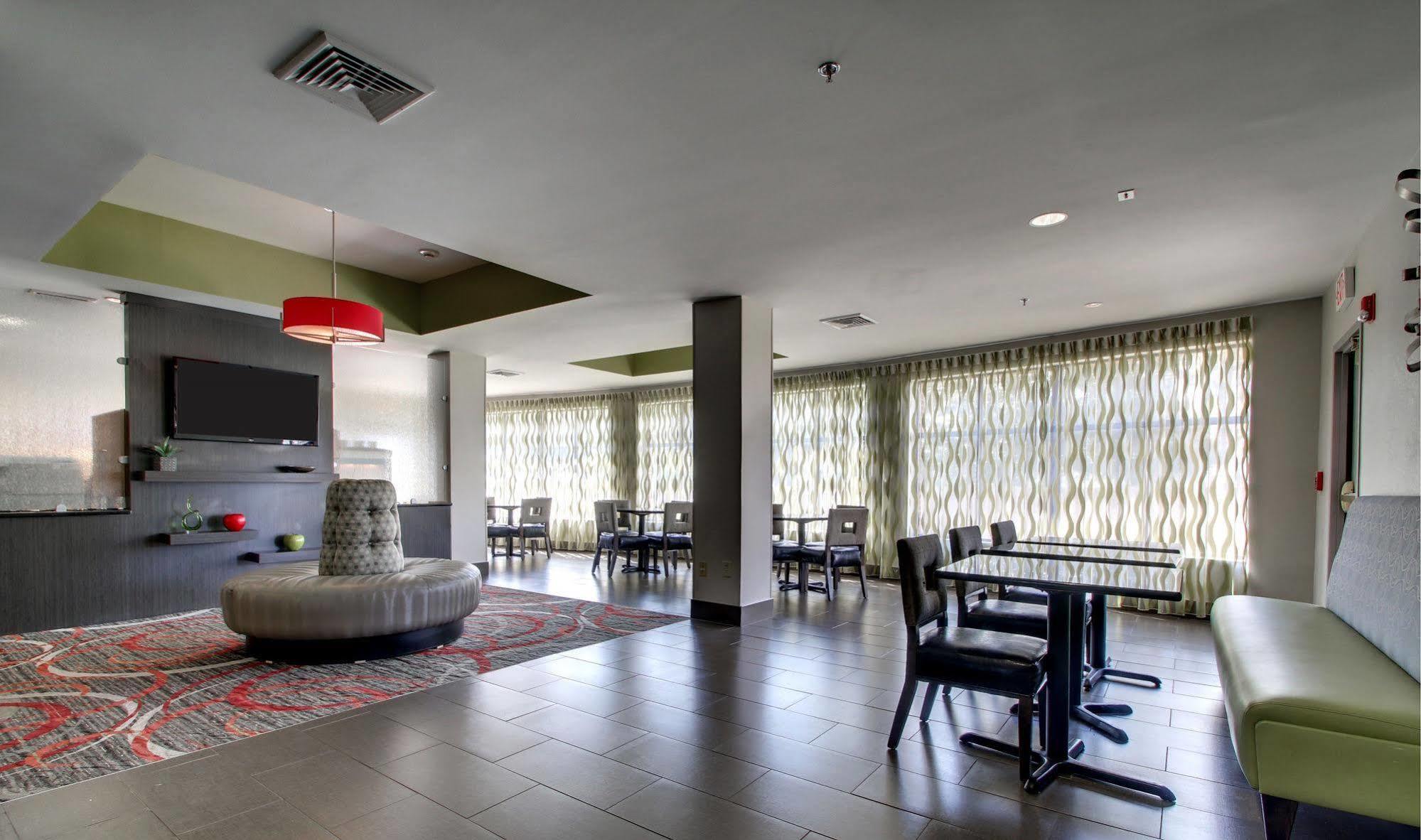 La Quinta Inn & Suites By Wyndham Meridian Kültér fotó